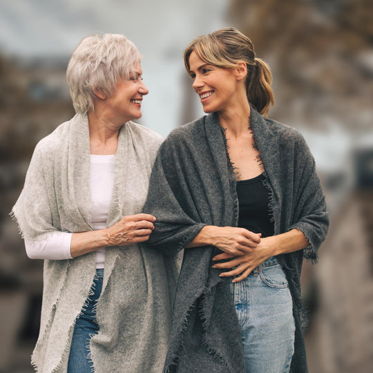 Cashmere scarf in grey, light grey and charcoal color. 100% cashmere scarf.